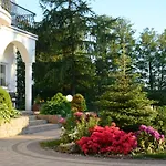 Dworek Jamnenski Resort Łazy