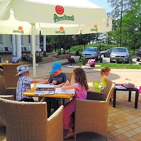 Dworek Jamnenski 3*