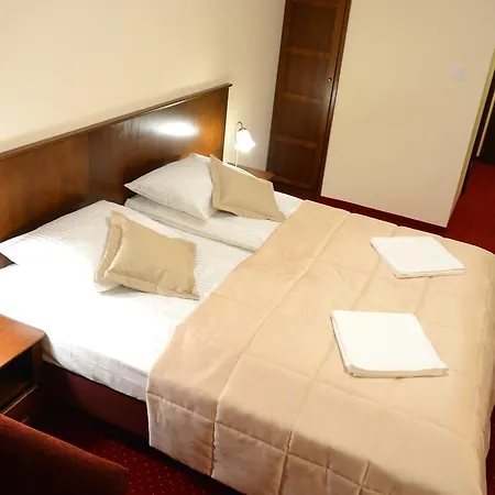 Feriested Dworek Jamnenski Łazy