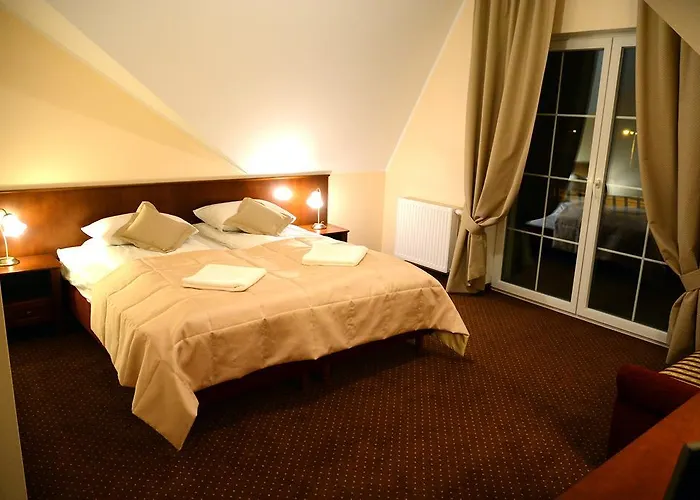 度假村 Dworek Jamnenski