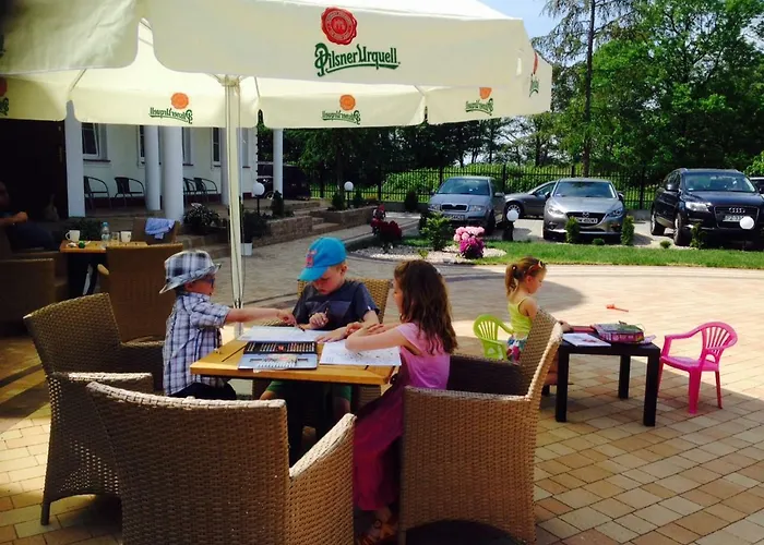 Dworek Jamnenski Θέρετρο 3*